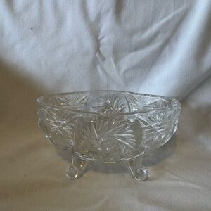 Elegant Clear Crystal Footed Bowl